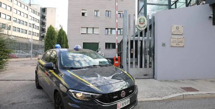 Nga Italia dhe Shqipëria deri në Dubai, goditet organizata e trafikut të kokainës, 6 të arrestuar