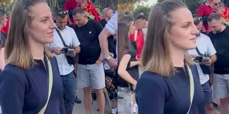 U largua nga PS-ja, Marjana Koçeku shfaqet në protestën kundër Ramës
