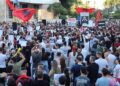 Gjithë natën në shesh? Dita e 11-të e tubimit, gazetarja zbulon skenarët