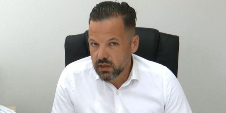 Dhunuan drejtorin e AKU-së në Shkodër, arrestohet njëri prej autorëve