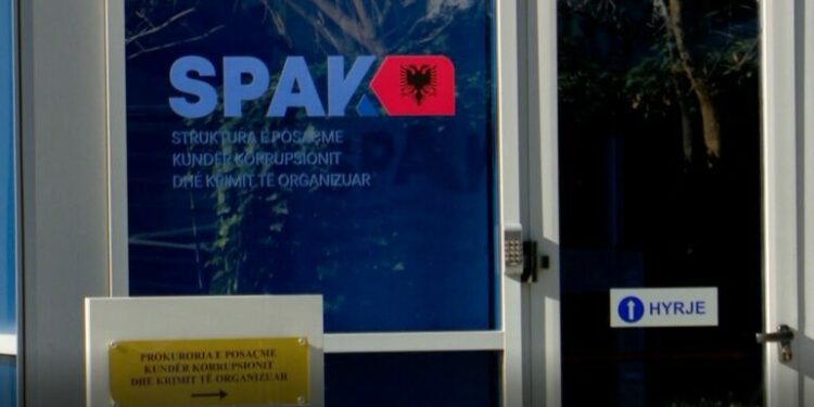 SPAK dërgon për gjykim 10 persona për trafik ndërkombëtar droge dhe kontrabandë emigrantësh – EMRAT