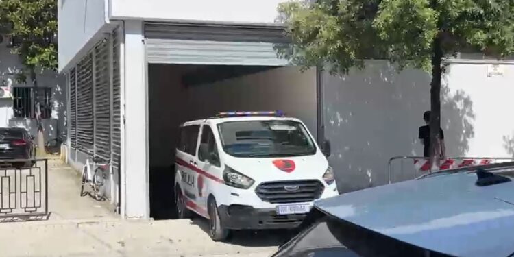 Dhunimi ndaj protestuesit në Zvërnec, Gjykata lë në burg Geraldo Bibën