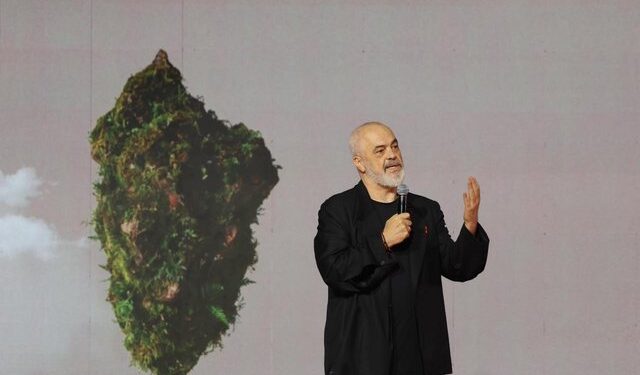 “Shko direkt te Rama dhe merr lejen”, dëshmitë e arkitektëve të huaj në “The Albanian Files”