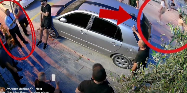 VIDEO-skandali në Sarandë/ Drejtori i AMP Vlorë dhe zyrtarët ngacmojnë se*sualisht turistet