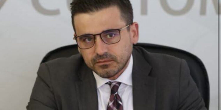 Nga bordi i ALBTrace në krye të Doganave, dokumentet hedhin hije dyshimi mbi Besmir Bejën