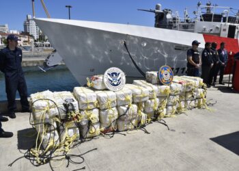 Dalin bisedat, si DEA amerikane u kapi 450 kg kokainë çunave të drogës në Spanjë: Vlonjatët e sollën…