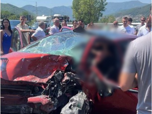 Aksident në “Rrugën e Kombit”, gjashtë persona të lënduar