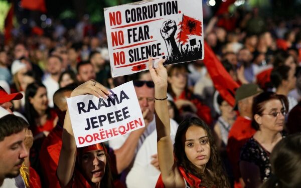 “Albanian Files” i hodhi ‘benzinë’ zjarrit kundër Ramës