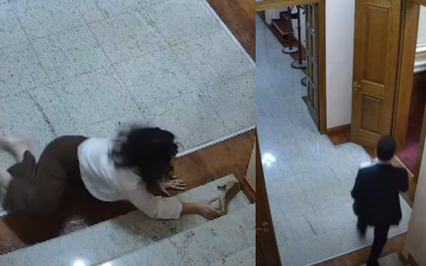 VIDEO/ Momenti kur Shehaj merr marrëveshjen me SHBA-në, sekretarja rrëzohet në shkallë