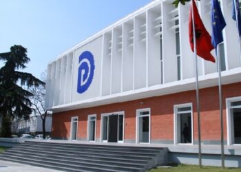 KAS la në detyrë Kreshnik Hajdarin/ PD: Vendimi krijon një precedent të rrezikshëm për zgjedhjet