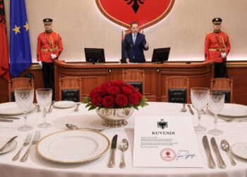 400 mijë euro bileta, 200 mijë euro karrige, 250 mijë për karburant, fatura ‘e kripur’ e Kuvendit në 2026