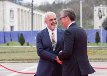 Kur toka ulëret me të vrarë, Rama e Parlamenti heshti