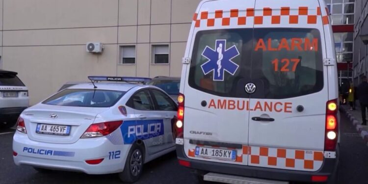 Konsumoi dy lloje pesticidesh, humb jetën në Spitalin e Beratit 38-vjeçari