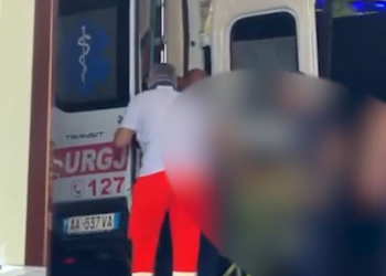Mbahej në paraburgim, i riu dërgohet me urgjencë në spitalin e Vlorës