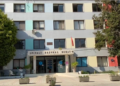 Virozat mbushin Pediatrinë e Beratit, 40 fëmijë në ditë kërkojnë ndihmë mjekësore