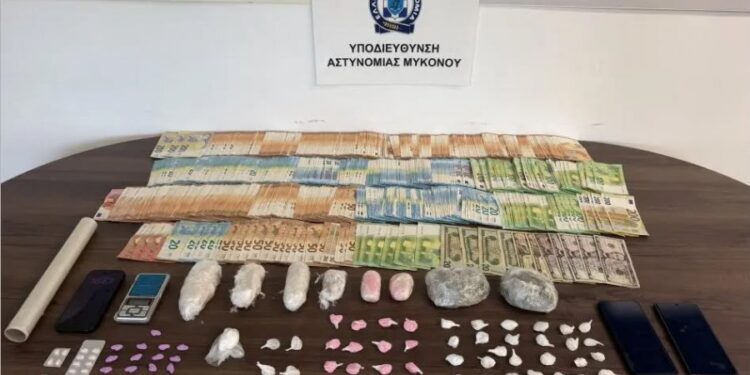 Shpërndanin drogë në Mykonos, arrestohen dy shqiptarët