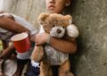 44% e fëmijëve rrezikojnë varfërinë ose përjashtimin social