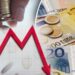 Euro në “tatëpjetë”, i afrohet kufirit të 93 lekëve