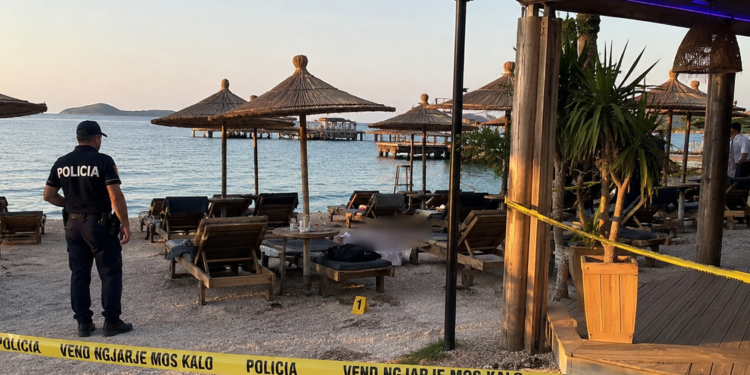 U gjet i pajetë në shezlong, detaje nga vrasja e turistit francez: 20-vjeçari u godit disa herë me thikë