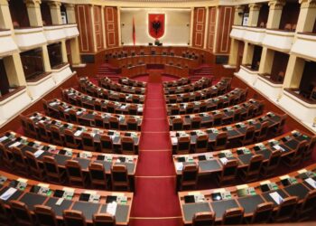 Nga ‘shkrirja’ e bashkive te pagat e gjyqtarëve; çfarë pritet nga sesioni i ri parlamentar?