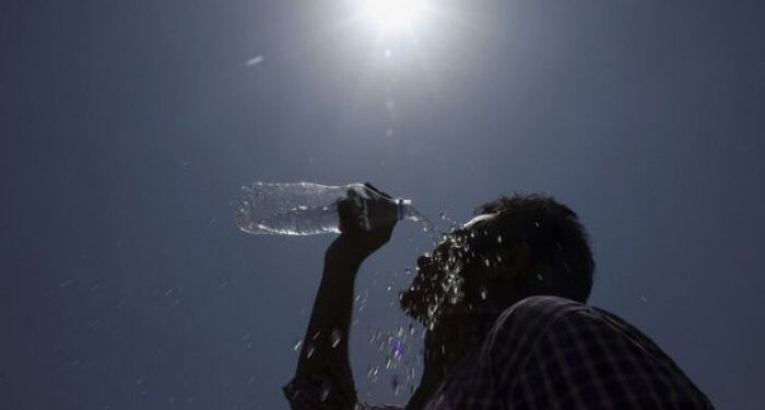 Temperaturat arrijnë deri në 39°C, parashikimi i motit