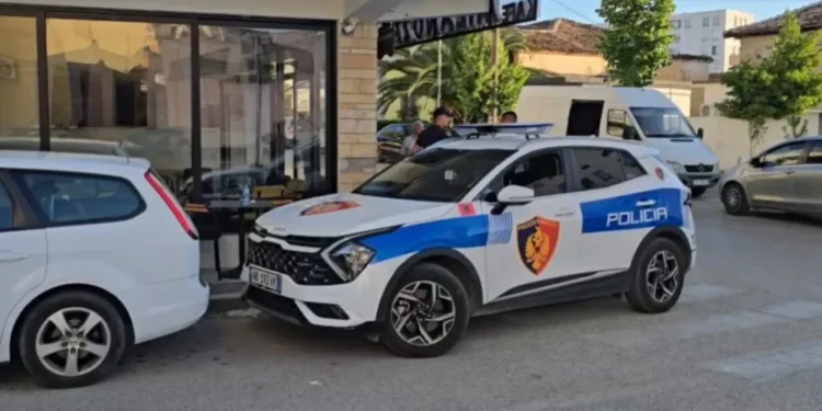 Arrestohet djali i Petrit Çakrajt, të akuzuarit për rrëmbimin dhe vrasjen e Renis Dobrës