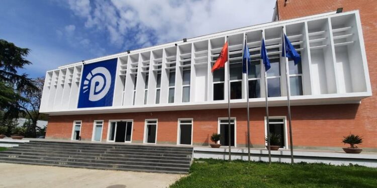 PD mbledh Këshillin Kombëtar më 27 gusht