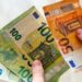 Euro po ndryshon, si dhe ku prodhohen kartëmonedhat dhe sa është kostoja