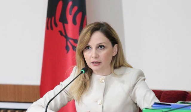 Tabaku: Korrupsioni është “taksa e fshehtë” që rëndon mbi familjet dhe bizneset shqiptare