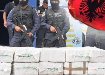 Si e fituan shqiptarët pushtetin mbi tregtinë e kokainës