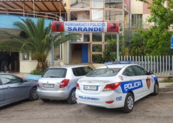 Plagosën me thikë dy vëllezër, arrestohen në flagrancë 3 persona