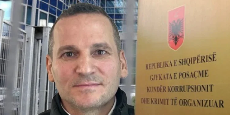 Rexhepi korruptoi mjekët ekuadorianë/ Dokumente false për të fituar lirinë, 8 të arrestuar në Ekuador