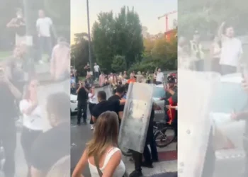Tensionet në protestën jashtë Kuvendit, policia shoqëron Adriatik Lapajn