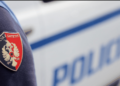 Kavajë, përleshen me leva e grushte dy shoferët e furgonëve