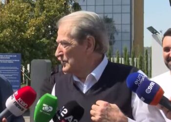 Niset drejt Amerikës, Berisha: “Erdha” do t’u them miqve të mi