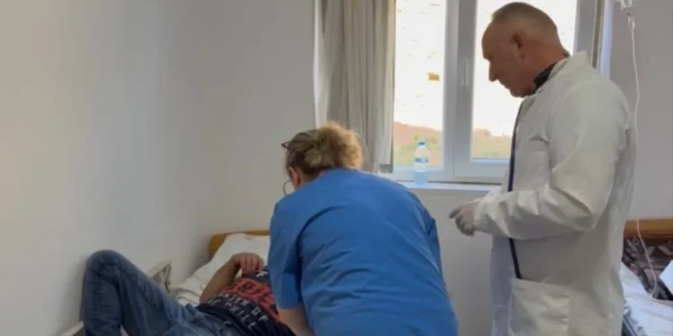 Helmimi i 140 personave në Fushë-Arrëz/ ISHP konstaton ndotje në sistemin e ujit të pijshëm