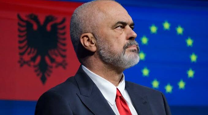 Kritikat nga Brukseli/ Rama zotohet nga Amerika: Në 2030-tën Shqipëria në BE!