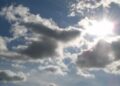 Kushte të qëndrueshme atmosferike dhe vranësira të pakta, parashikimi i motit