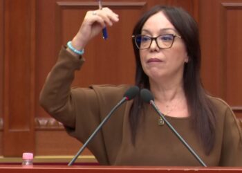 “O e sjell, o jap dorëheqjen”! Ministrja e re sfidon Kuvendin me premtimin për PET-Scan në Onkologjik