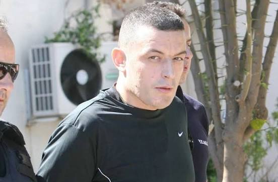 I njohur si “mbreti i arratisjeve”, si u lejua Alket Rizai të dilte 16 herë nga burgu?