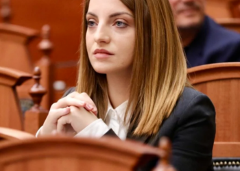 Rama i quajti reagime ‘perverse’, Koçeku: Kritika ndaj Muzeut Hebraik nuk të bën antisemit, duhet transparencë
