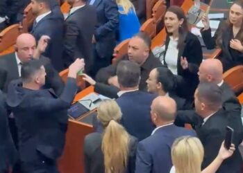 PS kërkon përjashtimin e 20 deputetëve të PD/ Sekretariati i Etikës mblidhet nesër online