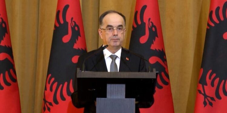 Begaj apel qytetarëve pas dhunës: Zgjidhni dialogun