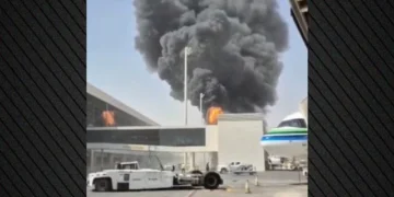Huthët sulmojnë aeroportin e Riadit në Arabinë Saudite, 12 viktima dhe 309 të plagosur!