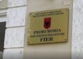 Noterja dërgohet në gjyq për falsifikim dokumentesh, dyshohet se përdori emrat e kolegëve për 9 vite