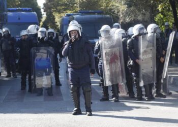 Protesta e të dielës, 10 protestues të arrestuar, procedohen në gjendje të lirë dy të tjerë