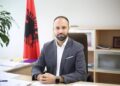 Ministri i Energjisë dhe Infrastrukturës mohon lidhjen me videon intime dhe paralajmëron padi ndaj dy personave