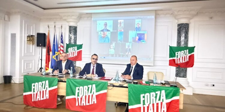 Zhvillohet në Tiranë Kongresi i Forza Italia për Ballkanin