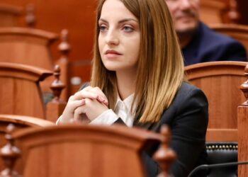  Koçeku: Të enjten do të votoj kundër reformës territoriale, edhe nga PS mund të ketë vota kundër
