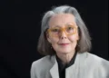 Shkrimtarja kanadeze Anne Carson ‘rrëmben’ çmimin Nobel në Letërsi 2026